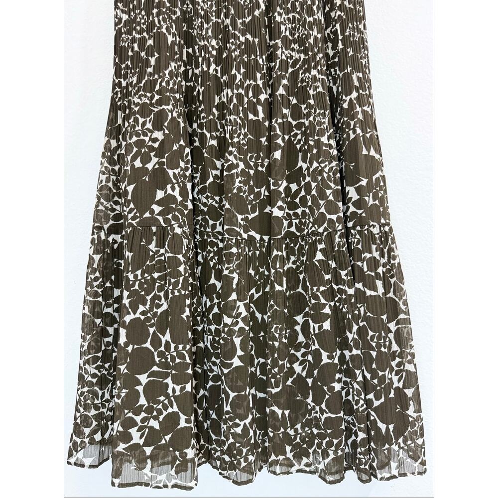 Uniqlo Chiffon Tiered Skirt Printed Olive Pleated Maxi Midi Elastic Waist L - Picture 5 of 10